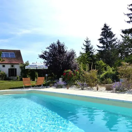 Avec Piscine Partagee Au Coeur D'un Village - Fr-1-489-273 Country house