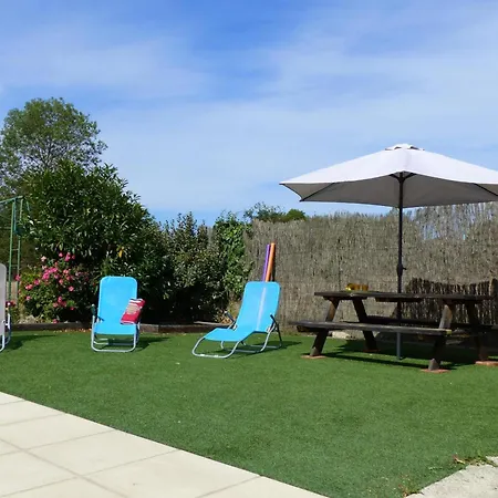 Avec Piscine Partagee Au Coeur D'un Village - Fr-1-489-273 Prázdninový dům *